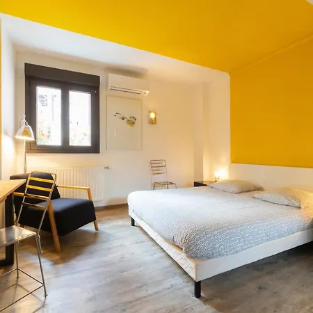 Maison Mondrian Alojamento de Acomodação e Pequeno-almoço Mulhouse