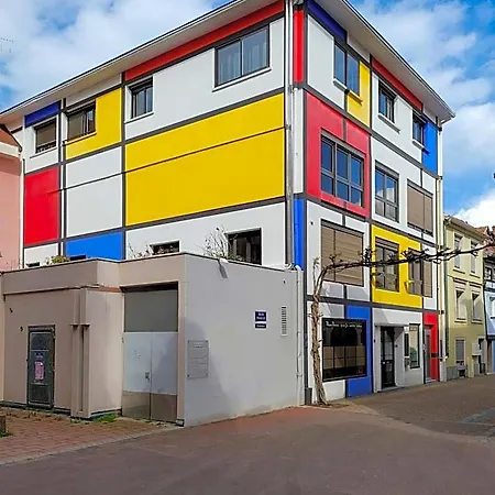 Maison Mondrian
