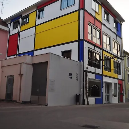 Maison Mondrian *