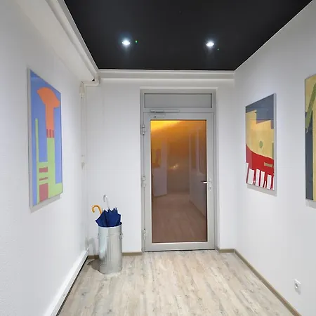 Maison Mondrian